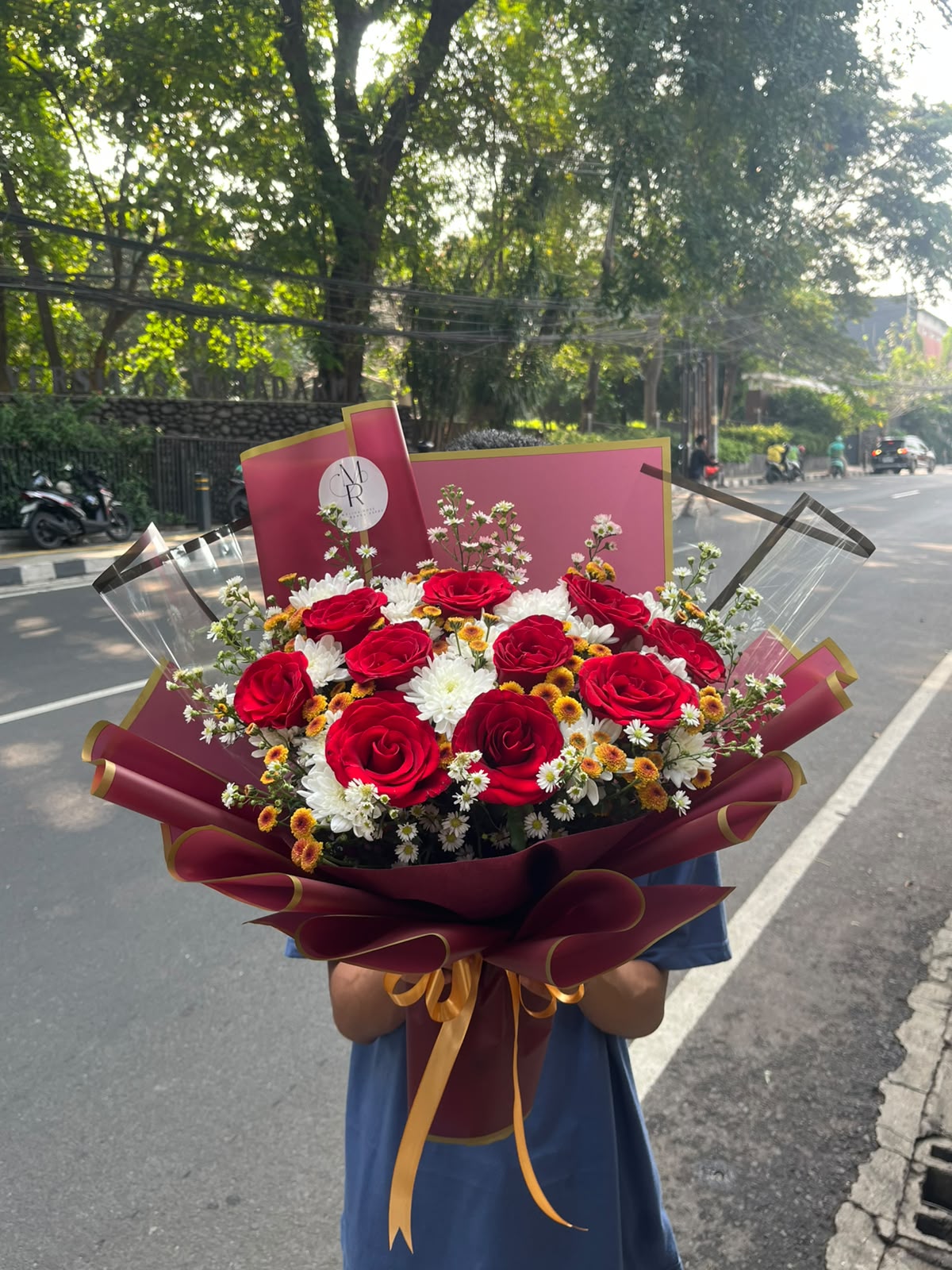 Charming Red Rose & Daisy